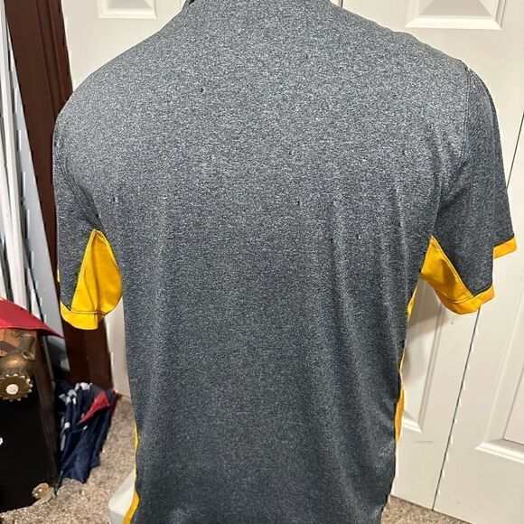 Nike DriFit Iowa Hawkeyes Men’s XL Short Sleeve Polo - Picture 3 of 5